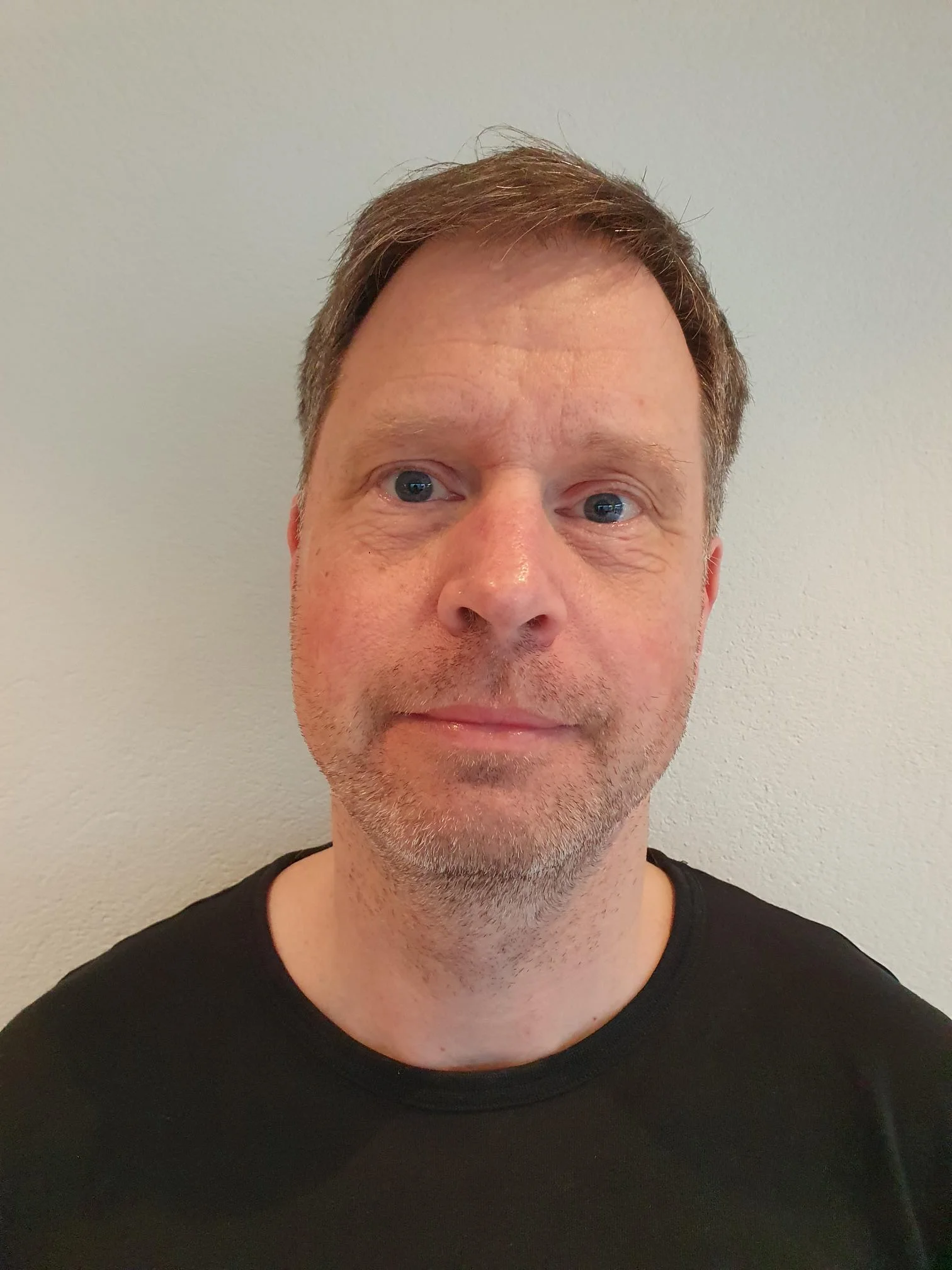 Torgeir Iversen, Montør hos Kjosavik Møbel